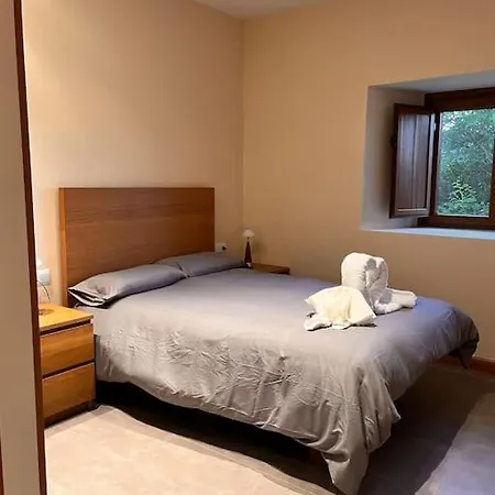 La Casita, Entorno Rural, Servicios Y Comida Local