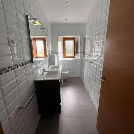 La Casita, Entorno Rural, Servicios Y Comida Local